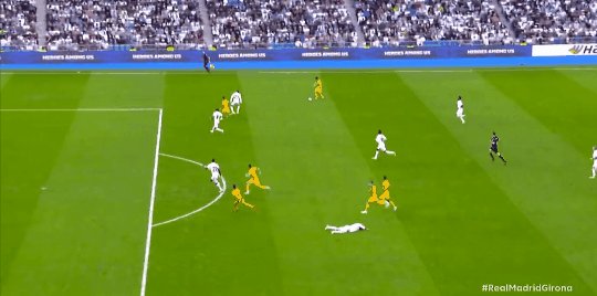 【西甲】皇马1比1赫罗纳 维尼修斯破门阿森西奥送点